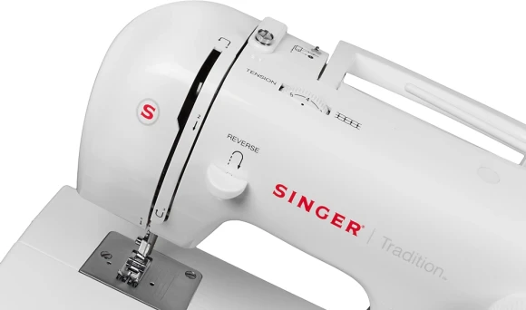 Швейная машина Singer Tradition 2250 белый