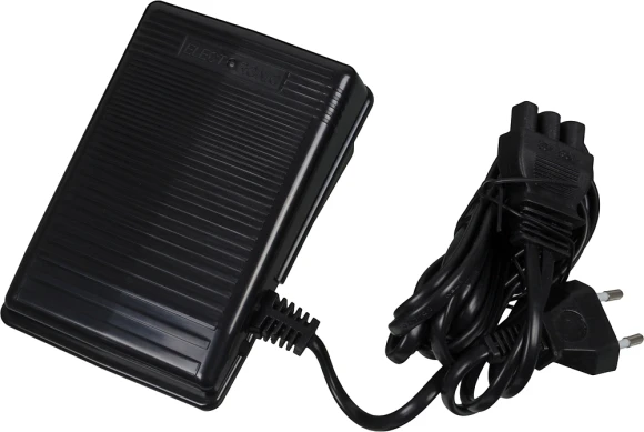 Швейная машина Singer Tradition 2250 белый