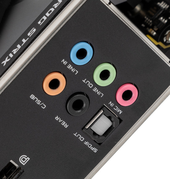 Материнская плата Asus ROG STRIX B550-F GAMING Soc-AM4 AMD B550 4xDDR4 ATX AC`97 8ch(7.1) 2.5Gg RAID+HDMI+DP