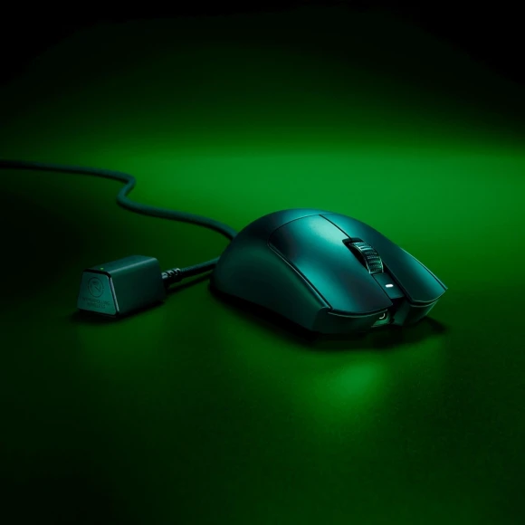 Мышь Razer Viper V3 Pro черный оптическая 35000dpi беспров. USB 8but (RZ01-05120100-R3G1)