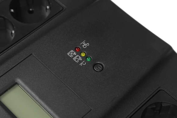 Источник бесперебойного питания Powercom Spider SPD-750U LCD USB 450Вт 750ВА черный Источник бесперебойного питания Powercom Spider SPD-750U LCD USB 450Вт 750ВА черный