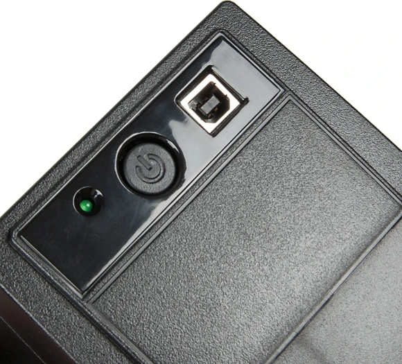 Источник бесперебойного питания Ippon Back Basic 1050 600Вт 1050ВА черный