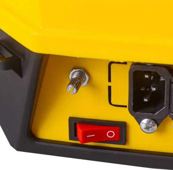 Опрыскиватель Huter SP SP-8AC аккум. наплеч. 8л желтый/черный (70/13/53)