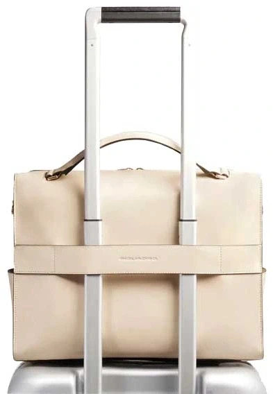 Деловая сумка Piquadro Patricia CA6774W140/BE с отделением для ноутбука 14" бежевая натур.кожа
