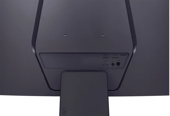 Монитор LG 31.5" UltraGear 32GS60QC-B черный VA LED 16:9 HDMI матовая 3000:1 300cd 178гр/178гр 2560x1440 180Hz FreeSync DP WQ HD 2K (1440p) 7.2кг