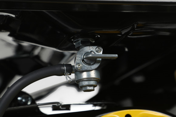 Генератор Huter DY3.0A 2.8кВт Генератор Huter DY3.0A 2.8кВт