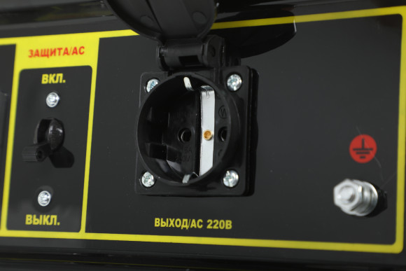 Генератор Huter DY3.0A 2.8кВт Генератор Huter DY3.0A 2.8кВт