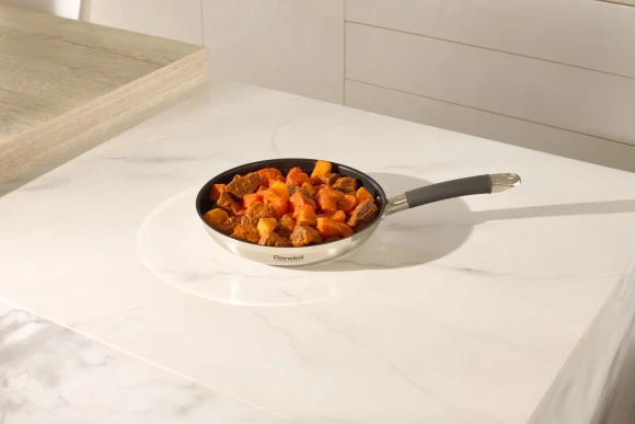 Сковорода Rondell Prime RDS-1677 круглая 26см покрытие: Eclipse ручка несъемная (без крышки) стальной Сковорода Rondell Prime RDS-1677 круглая 26см покрытие: Eclipse ручка несъемная (без крышки) стальной