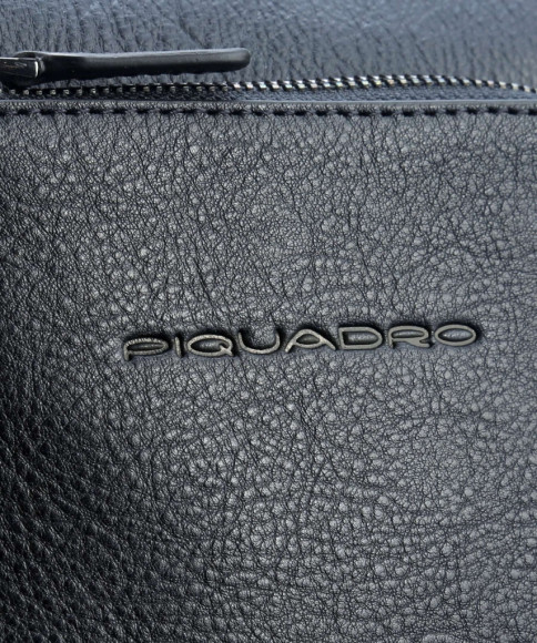 Сумка Piquadro Black Square CA1816B3/BLU4 темно-синяя натур.кожа