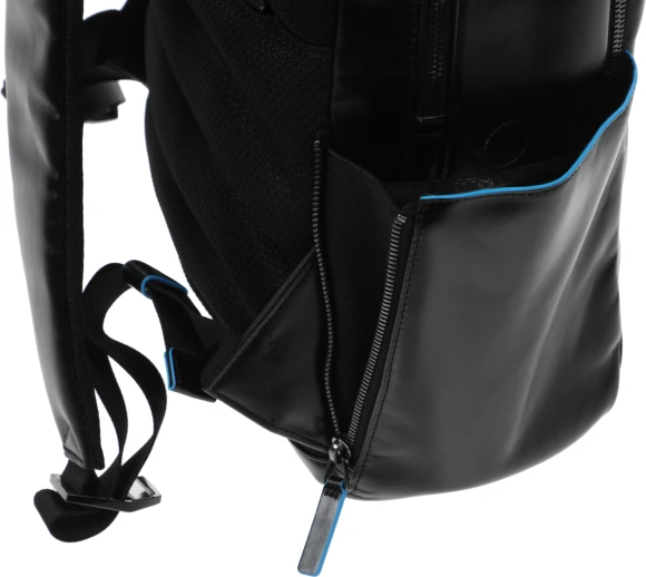 Рюкзак Piquadro Blue Square CA4762B2/N черный кожа Рюкзак Piquadro Blue Square CA4762B2/N черный кожа