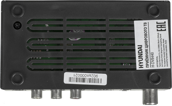 Ресивер DVB-T2 Hyundai H-DVB440 черный Ресивер DVB-T2 Hyundai H-DVB440 черный