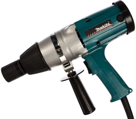 Гайковерт Makita 6906 850Вт патрон:квад.3/4" (кейс в комплекте)