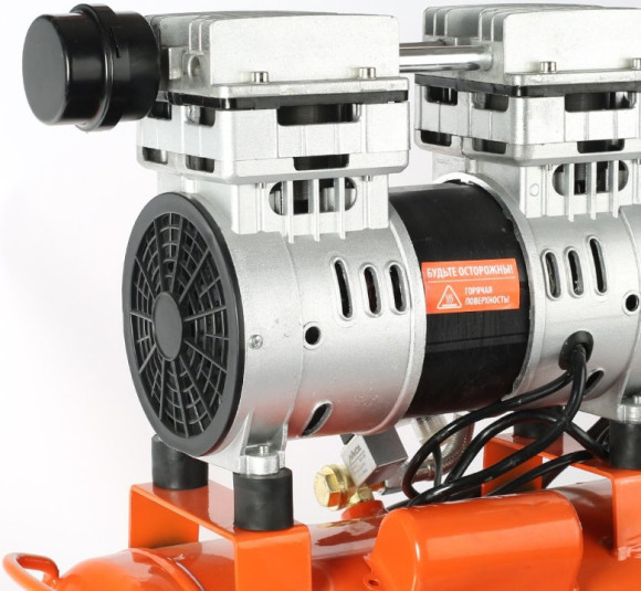 Компрессор поршневой Patriot WO 24-160 безмасляный 160л/мин 24л 1100Вт оранжевый Компрессор поршневой Patriot WO 24-160 безмасляный 160л/мин 24л 1100Вт оранжевый