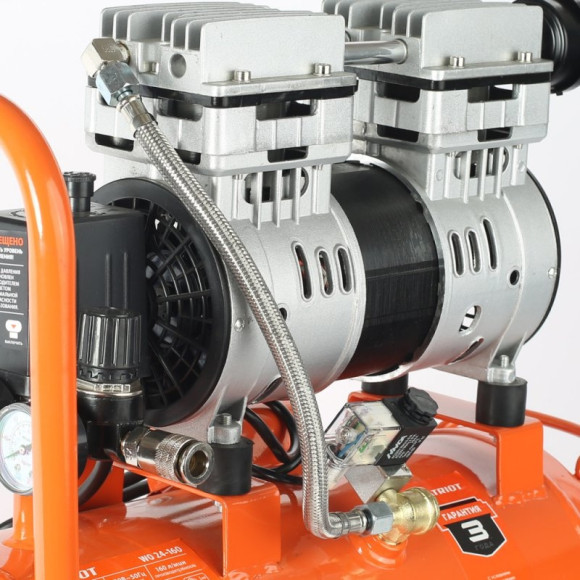 Компрессор поршневой Patriot WO 24-160 безмасляный 160л/мин 24л 1100Вт оранжевый Компрессор поршневой Patriot WO 24-160 безмасляный 160л/мин 24л 1100Вт оранжевый