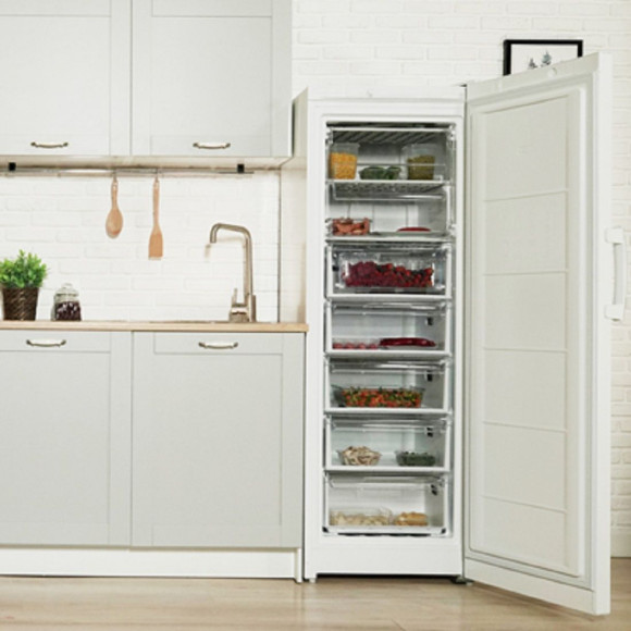 Морозильная камера Indesit DSZ 5175 белый Морозильная камера Indesit DSZ 5175 белый