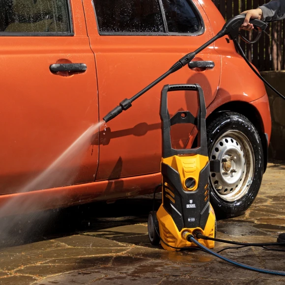 Минимойка Denzel R-135 1800Вт (58233) Минимойка Denzel R-135 1800Вт (58233)