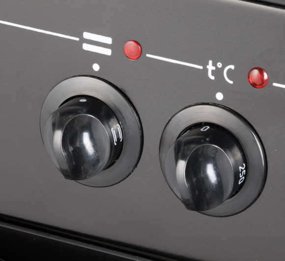 Плита Электрическая Лысьва EF4011MK00 черный стеклокерамика (без крышки)