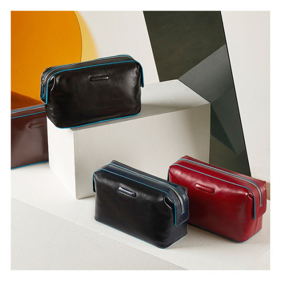 Косметичка Piquadro Blue Square BY3851B2/R красный натур.кожа Косметичка Piquadro Blue Square BY3851B2/R красный натур.кожа