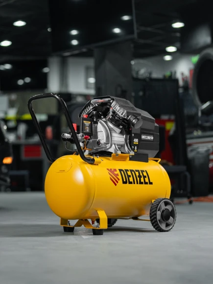 Компрессор поршневой Denzel DKV2200/50,Х-PRO масляный 400л/мин 50л 2200Вт желтый/черный