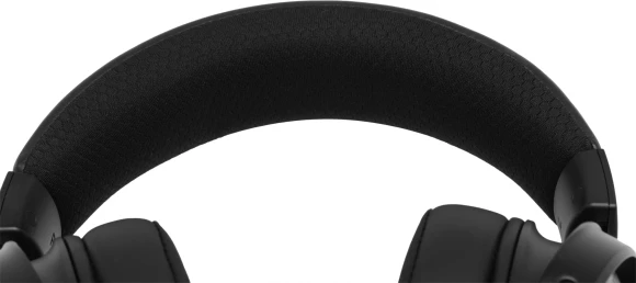 Наушники с микрофоном Razer Kraken V3 черный 1.2м мониторные оголовье (RZ04-03770200-R3M1) Наушники с микрофоном Razer Kraken V3 черный 1.2м мониторные оголовье (RZ04-03770200-R3M1)