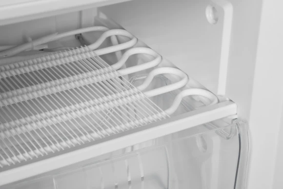 Холодильник Hyundai CC2051SL 2-хкамерн. серебристый