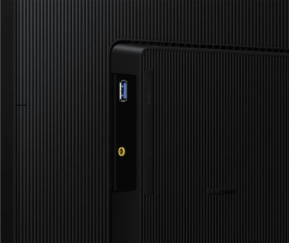 Монитор Samsung 27" ViewFinity S7 S27D700EAIXCI черный IPS LED 5ms 16:9 HDMI матовая 350cd 178гр/178гр 3840x2160 60Hz DP 4K 5кг