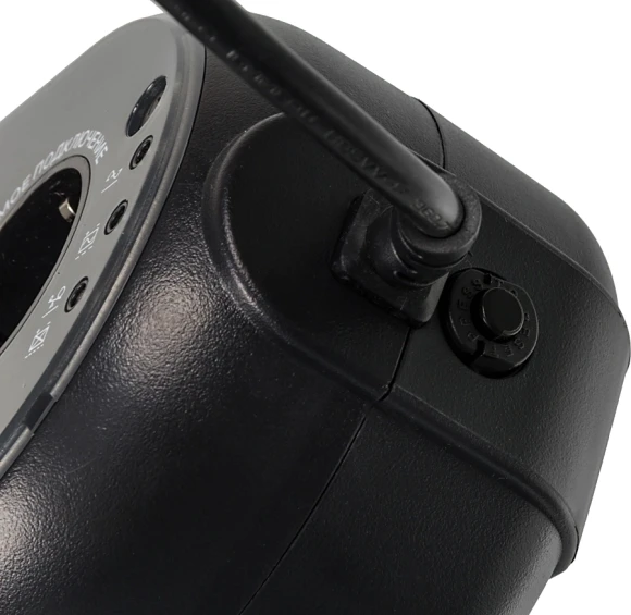 Источник бесперебойного питания Powercom WOW 850U 425Вт 850ВА черный