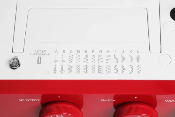 Швейная машина Janome 1522 RD белый Швейная машина Janome 1522 RD белый