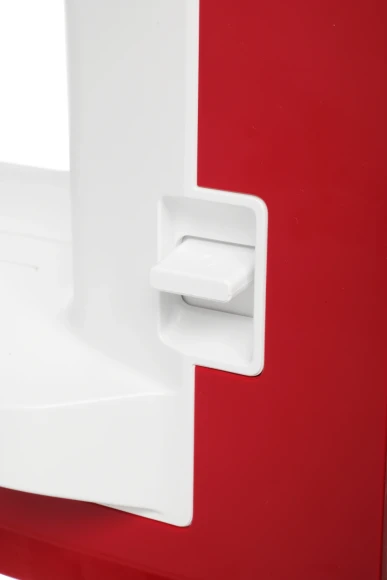 Швейная машина Janome 1522 RD белый Швейная машина Janome 1522 RD белый