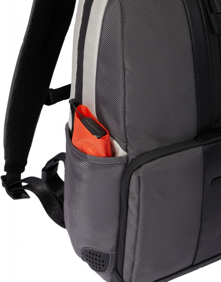 Рюкзак Piquadro Brief2 Special CA3214BR2S/GRN серый/черный нейлон/натур.кожа Рюкзак Piquadro Brief2 Special CA3214BR2S/GRN серый/черный нейлон/натур.кожа