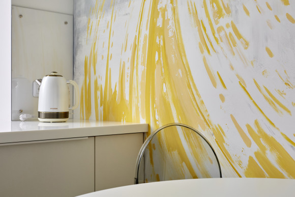 Чайник электрический Hyundai HYK-S4500 1.7л. 2200Вт жемчужный/золотистый корпус: металл/пластик Чайник электрический Hyundai HYK-S4500 1.7л. 2200Вт жемчужный/золотистый корпус: металл/пластик