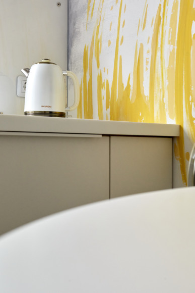 Чайник электрический Hyundai HYK-S4500 1.7л. 2200Вт жемчужный/золотистый корпус: металл/пластик Чайник электрический Hyundai HYK-S4500 1.7л. 2200Вт жемчужный/золотистый корпус: металл/пластик