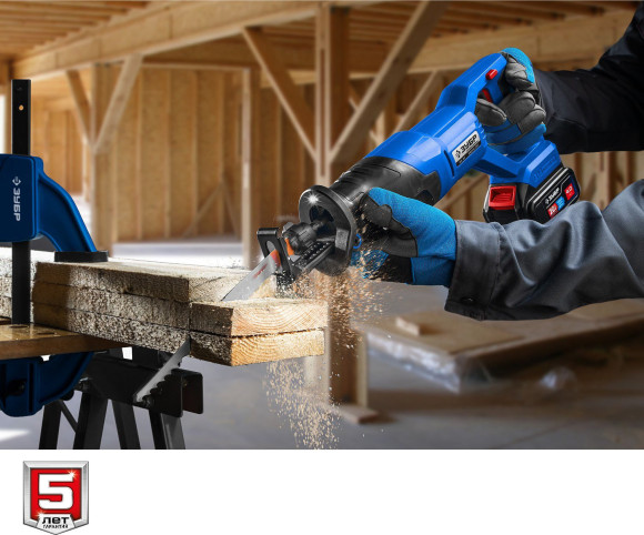 Сабельная пила Зубр Профессионал SPB-180-41 аккум. 2600ход/мин Сабельная пила Зубр Профессионал SPB-180-41 аккум. 2600ход/мин