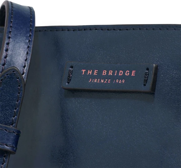 Сумка кросс-боди женская The Bridge Mirra 04160501/YH темно-синяя натур.кожа