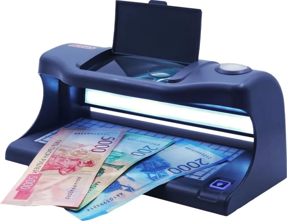 Шредер Fellowes AutoMax 90М черный с автоподачей (секр.P-4) фрагменты 90лист. 17лтр. скрепки скобы пл.карты Шредер Fellowes AutoMax 90М черный с автоподачей (секр.P-4) фрагменты 90лист. 17лтр. скрепки скобы пл.карты