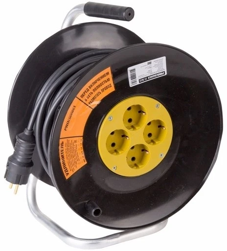Удлинитель силовой PROconnect STANDARD (11-7606) 3x1.0кв.мм 4розет. 40м ПВС 10A катушка черный