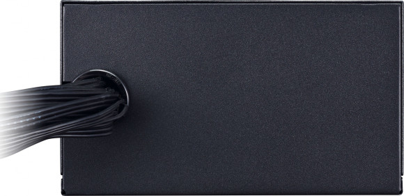 Блок питания Cooler Master ATX 450W MWE White V2 80+ (20+4pin) APFC 120mm fan 6xSATA RTL