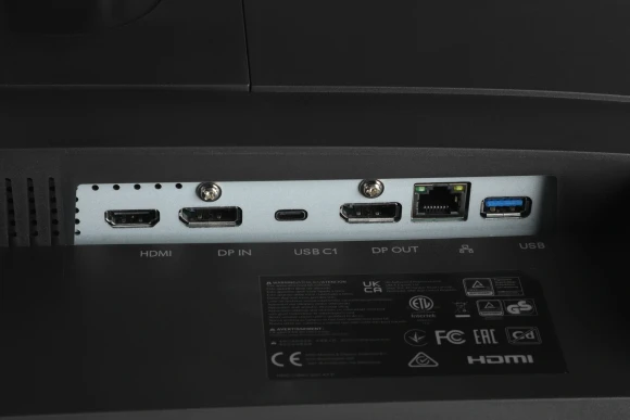 Монитор Philips 23.8" 24B2U4301 черный IPS LED 16:9 HDMI M/M матовая HAS Piv 300cd 178гр/178гр 1920x1080 120Hz DP FHD USB 5.74кг