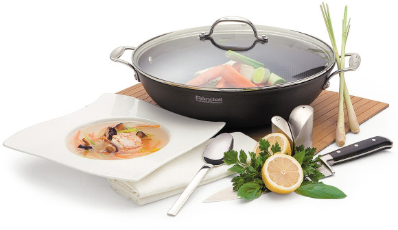 Сковорода ВОК (WOK) Rondell Elements RDA-114 круглая 32см покрытие: TriTitan ручка несъемная (с крышкой) черный