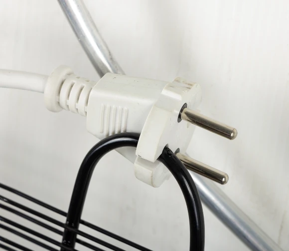 Морозильная камера Саратов 170 МКШ-180 белый Морозильная камера Саратов 170 МКШ-180 белый