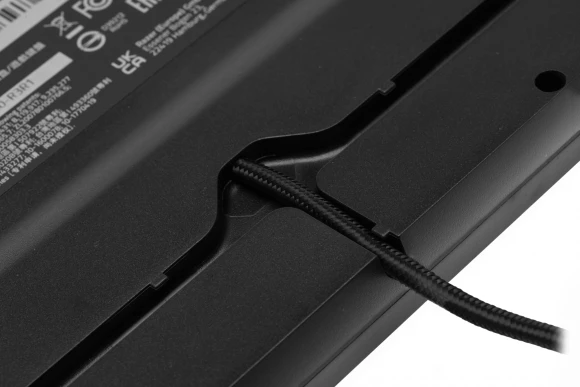 Клавиатура Razer Ornata V3 механическая черный USB Multimedia for gamer LED (подставка для запястий) (RZ03-04460800-R3R1)