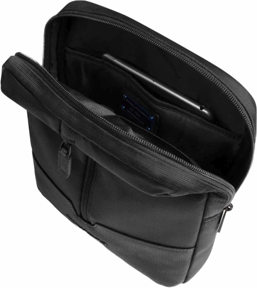 Сумка мужская Piquadro Marcel CA1816W138/N черная натур.кожа/нейлон Сумка мужская Piquadro Marcel CA1816W138/N черная натур.кожа/нейлон