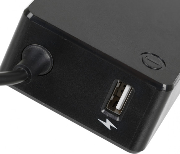 Блок питания Buro BUM-C-100 автоматический 100W 5V-20V 5A 2.4A от бытовой электросети LED индикатор