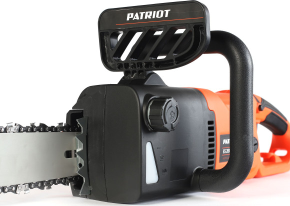 Цепная пила Patriot ES 2618 от сети 2500Вт дл.шины:18" (45cm) (220301526)