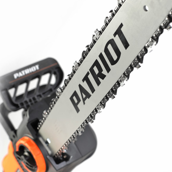 Цепная пила Patriot ES 2618 от сети 2500Вт дл.шины:18" (45cm) (220301526)