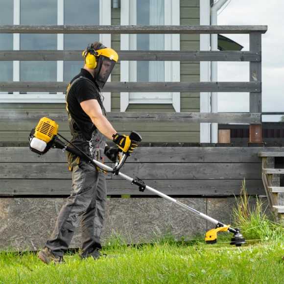 Триммер бензиновый Denzel DR-52S 3л.с. разбор.штан. реж.эл.:леска/нож