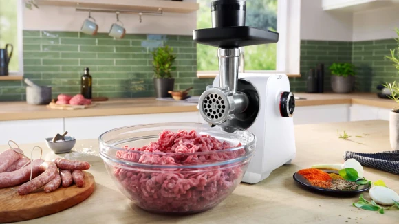 Мясорубка Bosch MFWS607W 2100Вт белый