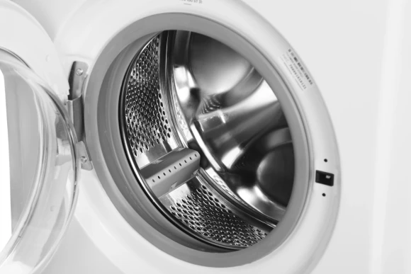 Стиральная машина Indesit EcoTime IWSD 6105 (CIS).L класс: A загр.фронтальная макс.:6кг белый