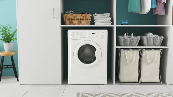 Стиральная машина Indesit EcoTime IWSD 6105 (CIS).L класс: A загр.фронтальная макс.:6кг белый