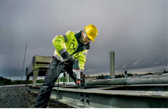 Перфоратор Metabo KHE 2660 Quick патрон:SDS-plus уд.:3Дж 850Вт (кейс в комплекте)